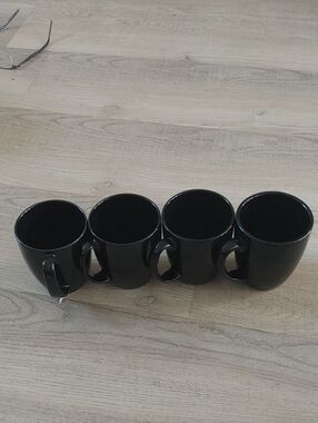 Black Ceramic Coffee Mugs - Set of 4